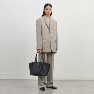 DeMellier The New York black small grain