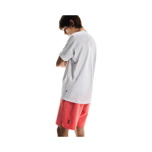 On Focus Shorts Coral