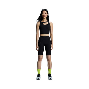 On Studio Cut-Out Crop Black