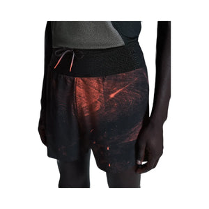 On Ultra Shorts Black
