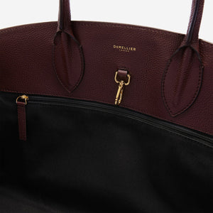 DeMellier The Hudson burgundy small grain