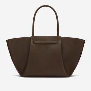 DeMellier The New York mocha small grain