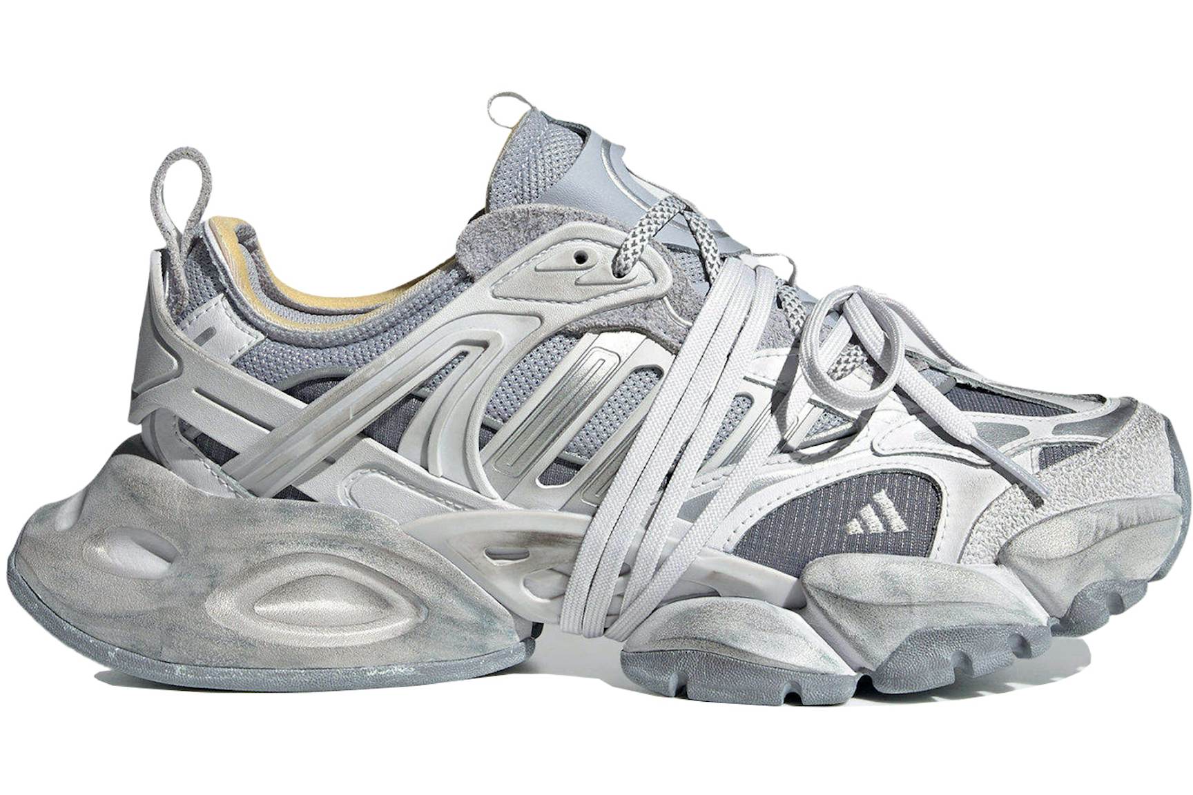 adidas XLG Runner Deluxe Gray