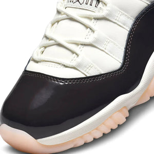Air Jordan 11 Retro Neapolitan Black Friday