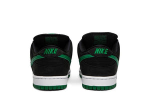 NIKE SB DUNK LOW BLACK PINE GREEN
