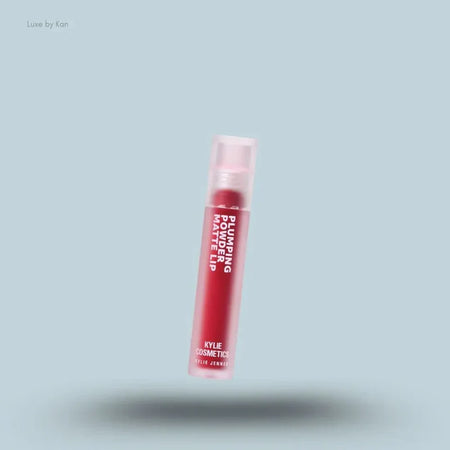 KYLIE BY KYLIE JENNER
Plumping Powder Matte Lip 3ml