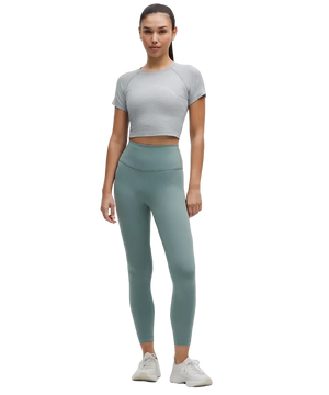Lululemon Swiftly Tech Cropped Shorts-Sleeve Shirt 2.0 Spandex Stripe White/Grey Oasis