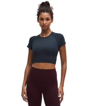 Lululemon Swiftly Tech Cropped Shorts-Sleeve Shirt 2.0 True Navy