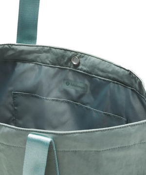 Lululemon Daily Multi-Pocket Tote Bag 20L Crater Blue/Frosted Jade