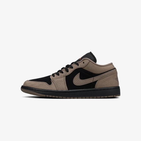 NIKE AIR JORDAN 1 LOW SE