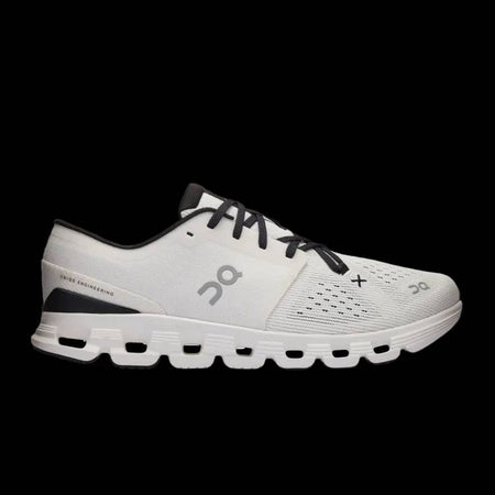 Cloud x 4 Ivory/Black On Running
