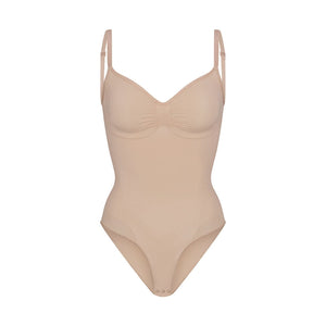 SKIMS SEAMLESS SCULPT BRIEF BODYSUIT