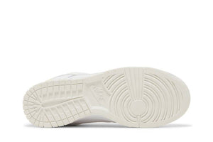 Nike Dunk Low ValentineS Day Yellow Heart