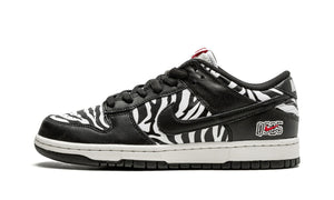 Quartersnacks x Dunk Low SB Little DebbieS Zebra Cakes