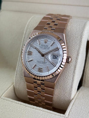Rolex | Land-Dweller | 127235 | Rose gold | 36 mm | Rose gold | White | Automatic