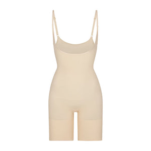 SKIMS SEAMLESS SCULPT BUTT ENHANCING OPEN BUST BODYSUIT