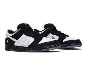 SB Dunk Low Panda Pigeon