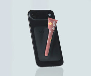snap-on lip case Lip holder with MagSafe